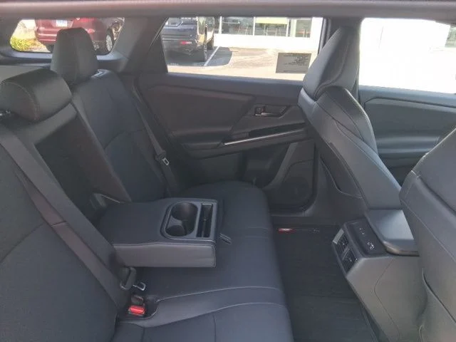 Nuevos TOYOTA BZ WOODLAND à Estados chez autogozo