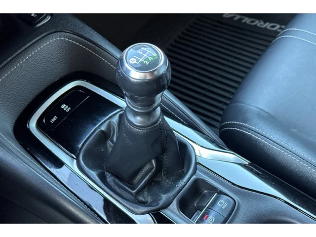 Pre-Owned TOYOTA Corolla Hatchback at Anderson Honda in Palo Alto
