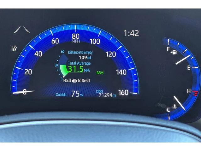 Pre-Owned TOYOTA Corolla Hatchback at Anderson Honda in Palo Alto