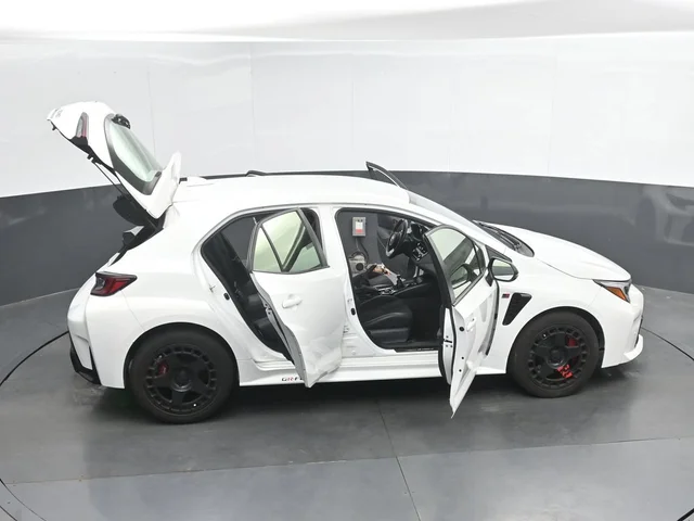 SEMINUEVOS TOYOTA GR Corolla a Estados en autogozo