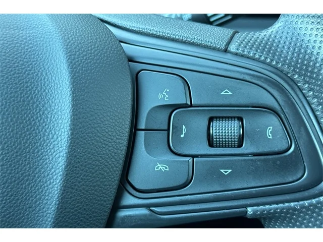 SEMINUEVOS BUICK Envista at ELK GROVE in Elk Grove Buick GMC