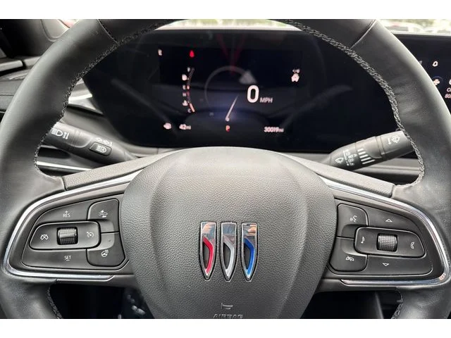 SEMINUEVOS BUICK Envista at ELK GROVE in Elk Grove Buick GMC