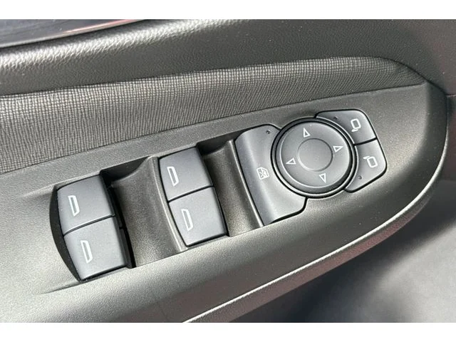 SEMINUEVOS BUICK Envista at ELK GROVE in Elk Grove Buick GMC