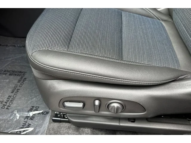 SEMINUEVOS BUICK Envista at ELK GROVE in Elk Grove Buick GMC
