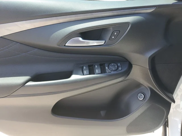 Nuevos BUICK ENVISTA à Estados chez autogozo