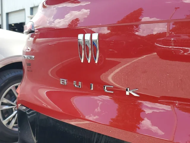 Nuevos BUICK ENVISTA à Estados chez autogozo