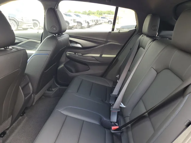 Nuevos BUICK ENVISTA à Estados chez autogozo