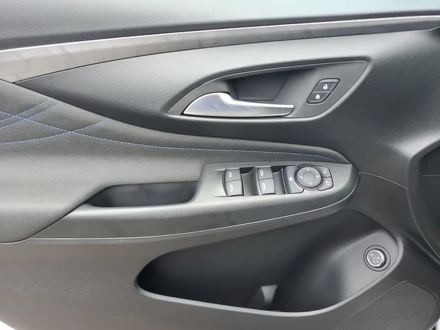 Nuevos BUICK ENVISTA à Estados chez autogozo