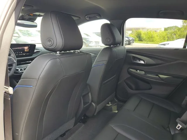 Nuevos BUICK ENVISTA à Estados chez autogozo