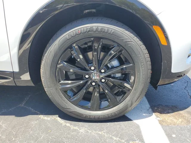 Nuevos BUICK ENVISTA à Estados chez autogozo
