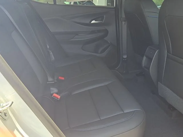 Nuevos BUICK ENVISTA à Estados chez autogozo