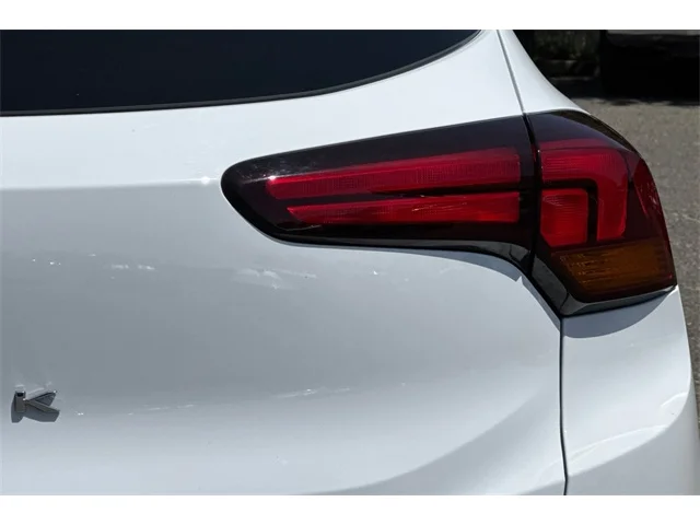 SEMINUEVOS BUICK Encore GX at ELK GROVE in Elk Grove Buick GMC