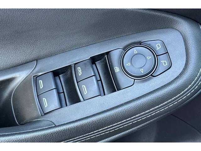 SEMINUEVOS BUICK Encore GX at ELK GROVE in Elk Grove Buick GMC