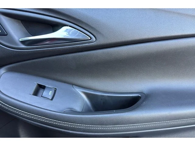 SEMINUEVOS BUICK Encore GX at ELK GROVE in Elk Grove Buick GMC