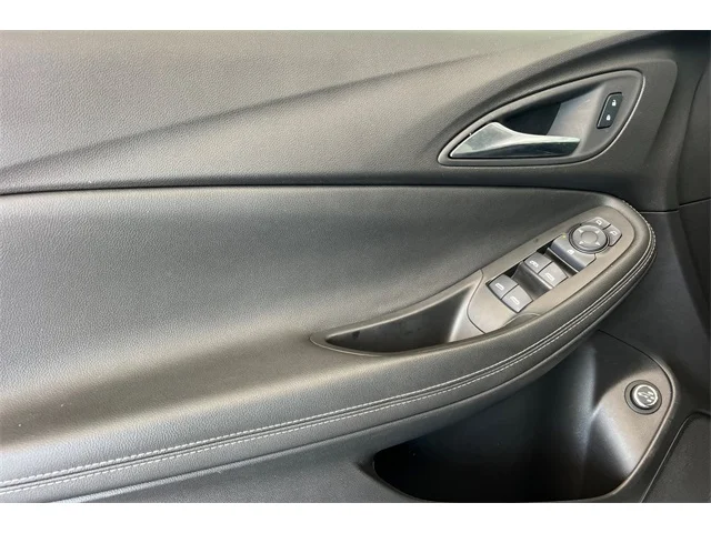 SEMINUEVOS BUICK Encore GX at ELK GROVE in Elk Grove Buick GMC