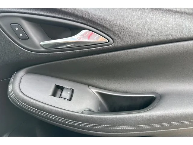 SEMINUEVOS BUICK Encore GX at ELK GROVE in Elk Grove Buick GMC