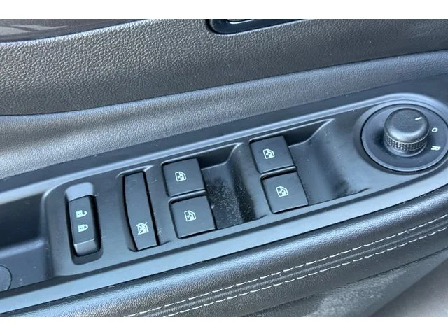 SEMINUEVOS BUICK Encore at ELK GROVE in Elk Grove Buick GMC