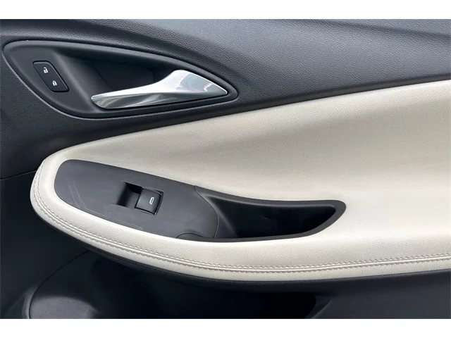 SEMINUEVOS BUICK Encore GX at ELK GROVE in Elk Grove Buick GMC