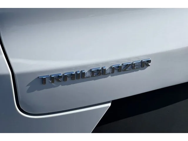 SEMINUEVOS CHEVROLET TrailBlazer at ELK GROVE in Elk Grove Buick GMC