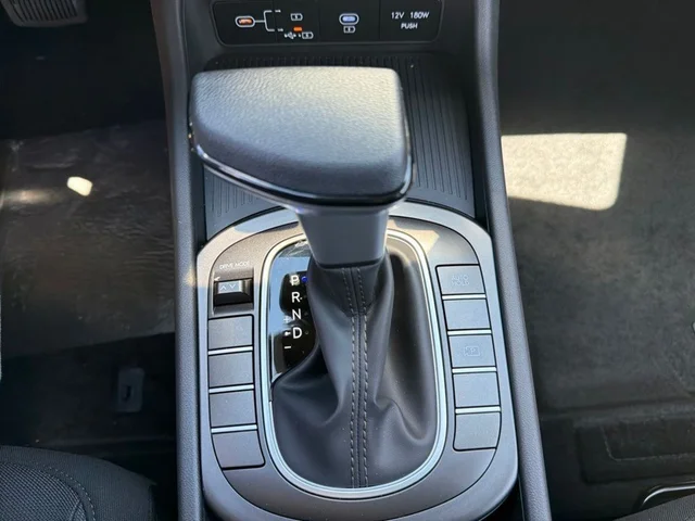 Nuevos HYUNDAI KONA à Estados chez autogozo