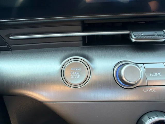 Nuevos HYUNDAI KONA à Estados chez autogozo