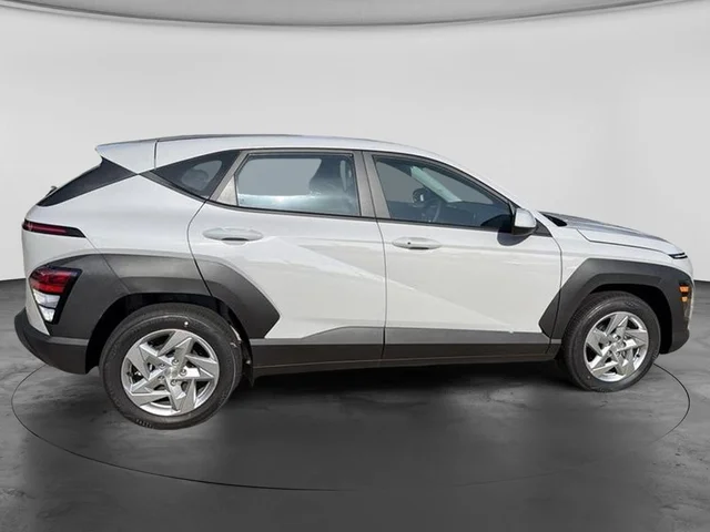 Nuevos HYUNDAI KONA à Estados chez autogozo