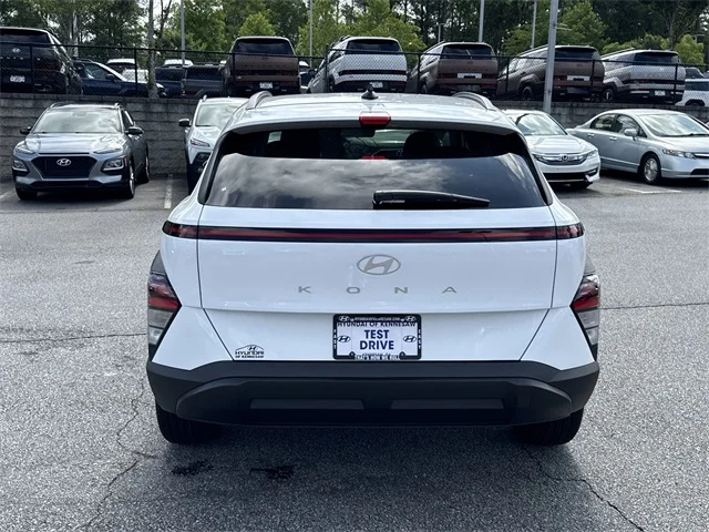 Nuevos HYUNDAI KONA at Gainesville Hyundai in Gainesville
