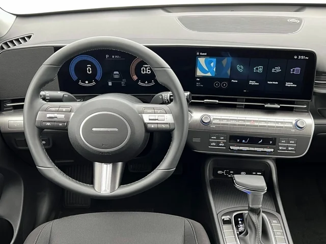 Nuevos HYUNDAI KONA at Tustin Hyundai in Tustin   