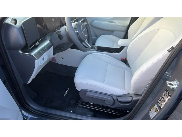 Nuevos HYUNDAI KONA at Gainesville Hyundai in Gainesville