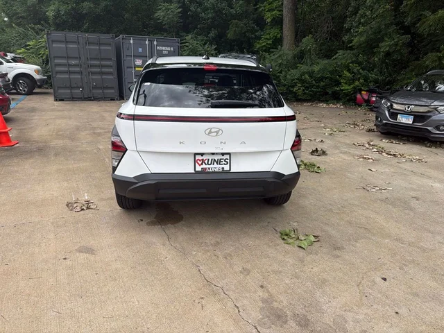 Nuevos HYUNDAI KONA à Estados chez autogozo