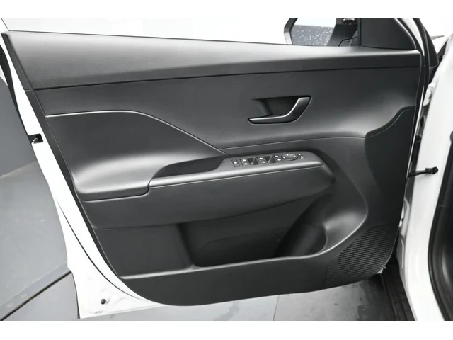 Nuevos HYUNDAI KONA à Estados chez autogozo