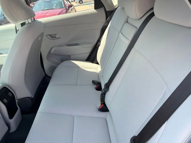 Nuevos HYUNDAI KONA à Estados chez autogozo