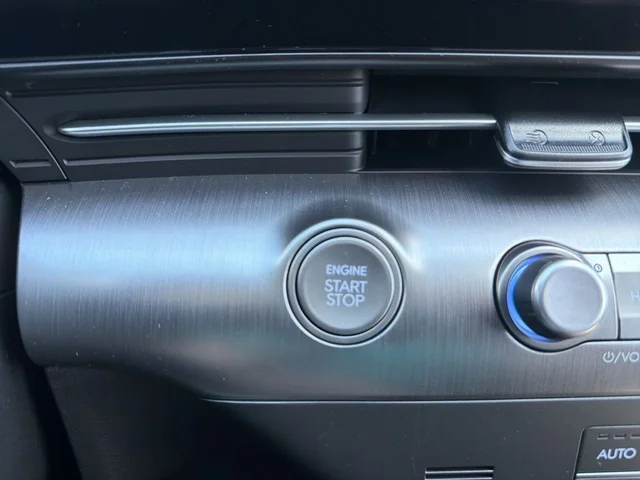Nuevos HYUNDAI KONA à Estados chez autogozo
