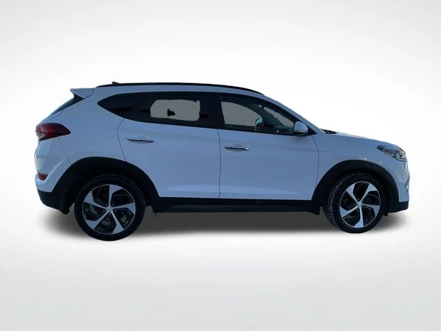 SEMINUEVOS HYUNDAI Tucson a Estados en autogozo