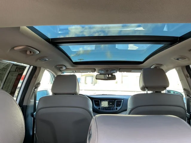 SEMINUEVOS HYUNDAI Tucson a Estados en autogozo