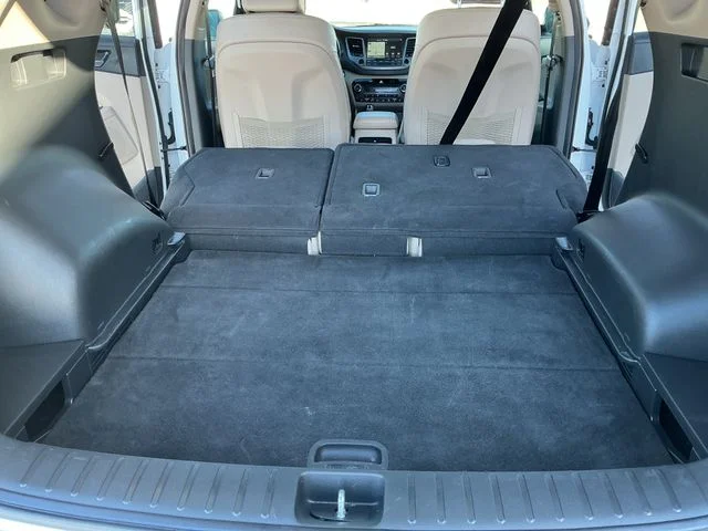 SEMINUEVOS HYUNDAI Tucson a Estados en autogozo