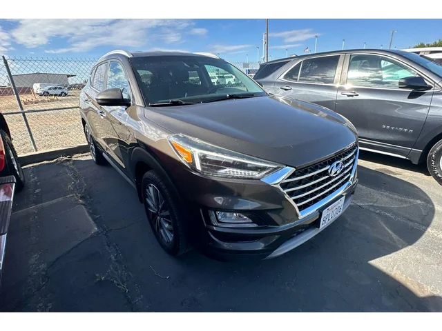 SEMINUEVOS HYUNDAI Tucson a Estados en autogozo