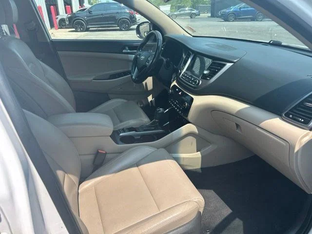 SEMINUEVOS HYUNDAI Tucson a Estados en autogozo