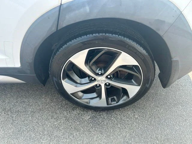 SEMINUEVOS HYUNDAI Tucson a Estados en autogozo