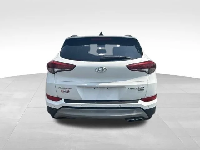 SEMINUEVOS HYUNDAI Tucson a Estados en autogozo