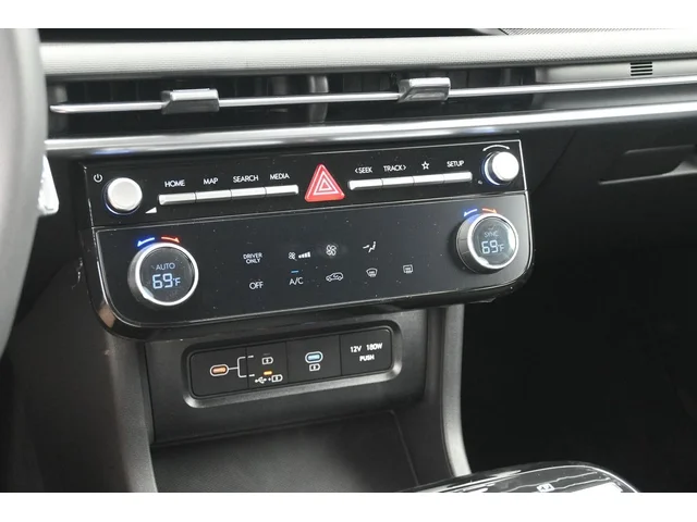 Nuevos HYUNDAI TUCSON HYBRID à Estados chez autogozo