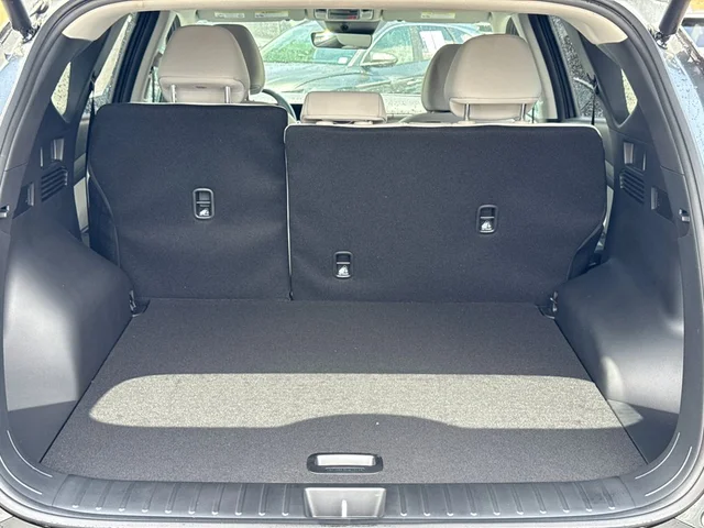 Nuevos HYUNDAI TUCSON HYBRID à Estados chez autogozo