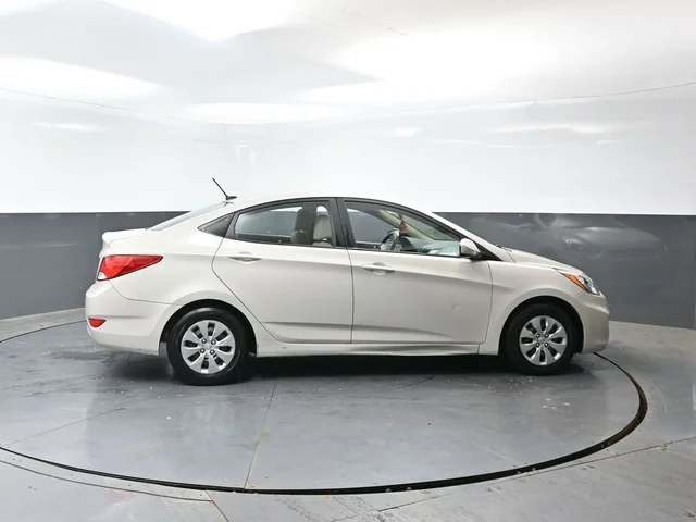 SEMINUEVOS HYUNDAI Accent a Estados en autogozo