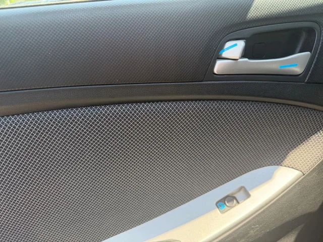 SEMINUEVOS HYUNDAI Accent a Estados en autogozo