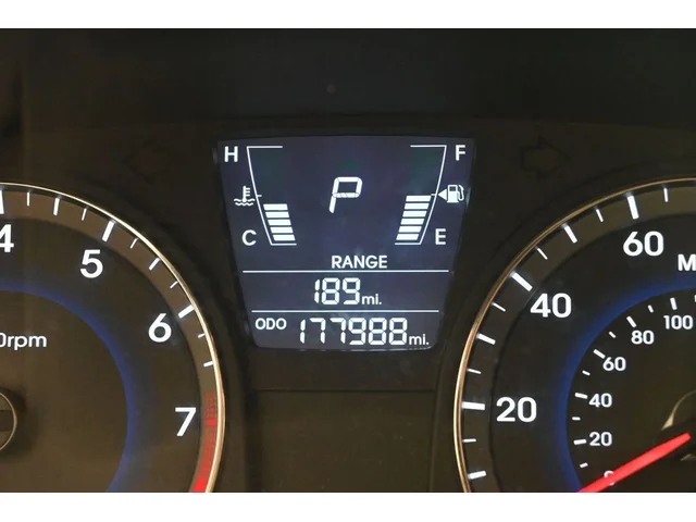 SEMINUEVOS HYUNDAI Accent a Estados en autogozo