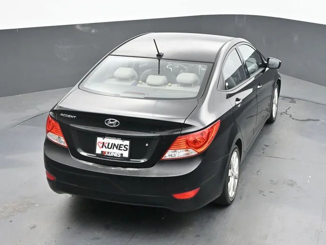 SEMINUEVOS HYUNDAI Accent a Estados en autogozo
