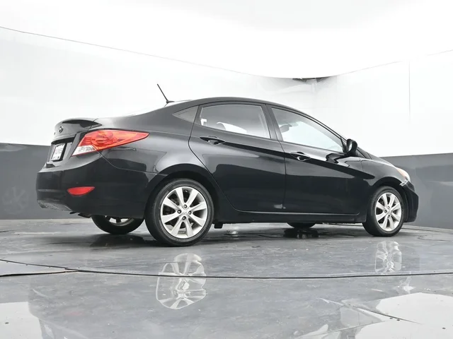 SEMINUEVOS HYUNDAI Accent a Estados en autogozo