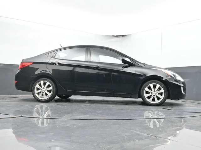 SEMINUEVOS HYUNDAI Accent a Estados en autogozo