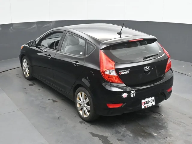 SEMINUEVOS HYUNDAI Accent a Estados en autogozo