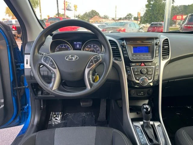 SEMINUEVOS HYUNDAI Elantra GT a Estados en autogozo